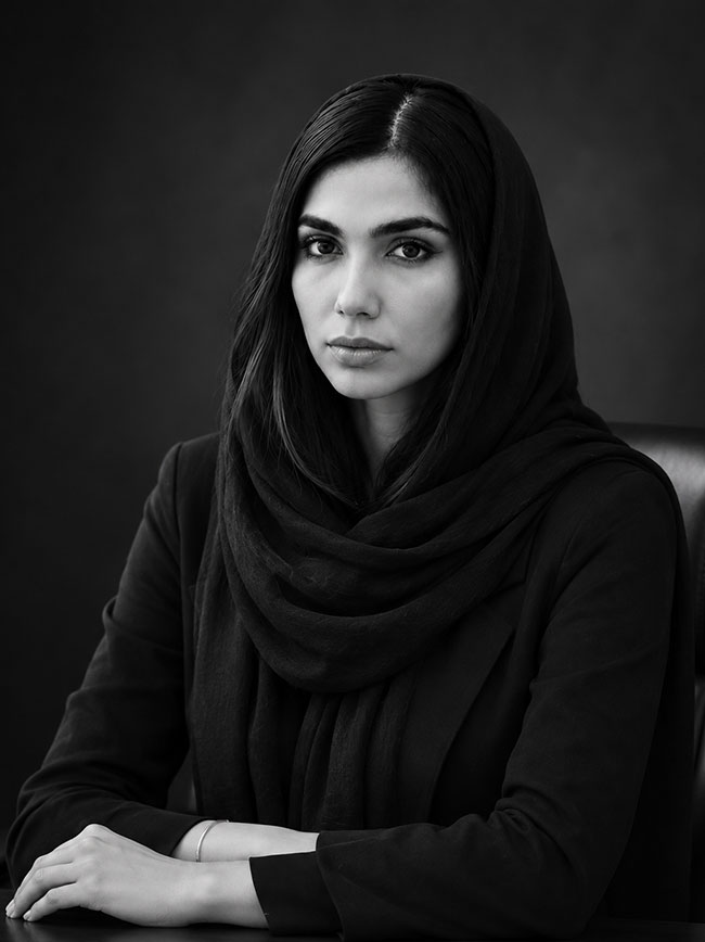 المیرا رستمی - منشی آریان وب